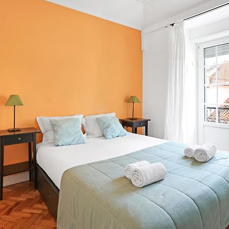 Castelo Apartment - Beautiful Balcony View Lisbon Bagian luar foto